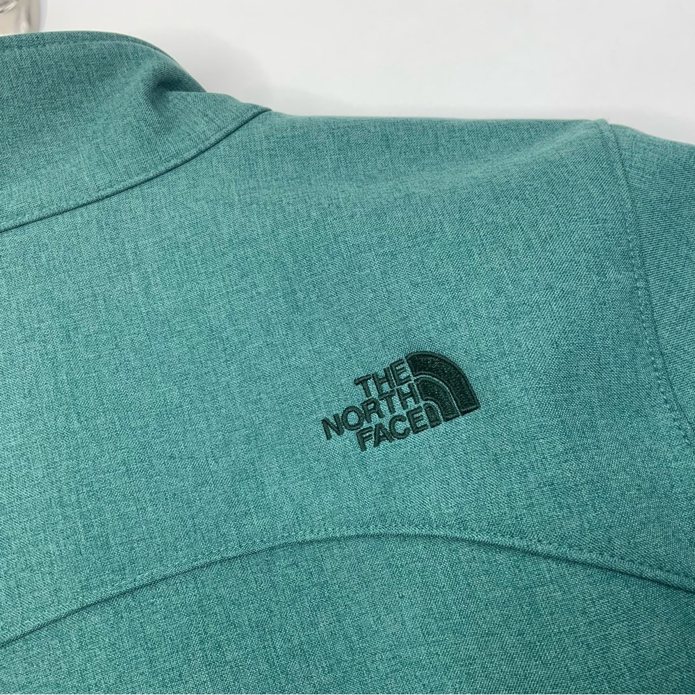 The North Face WindWall Apex Bionic Jacket. Green. Size Small. - Picture 6 of 10